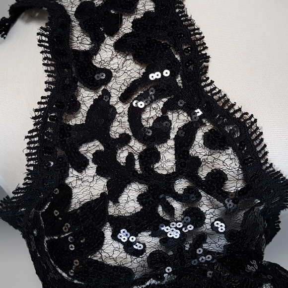NWT Sparkly Sequin Lace Shrug - Picture 2 of 6